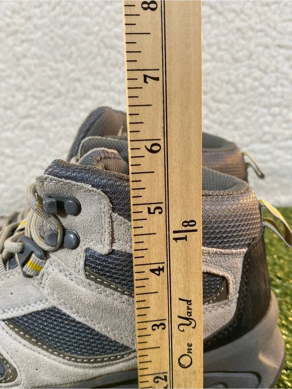 Denali Clearwater Hiking Boots Women's Size 8 Grey Black Suede HW40298AS